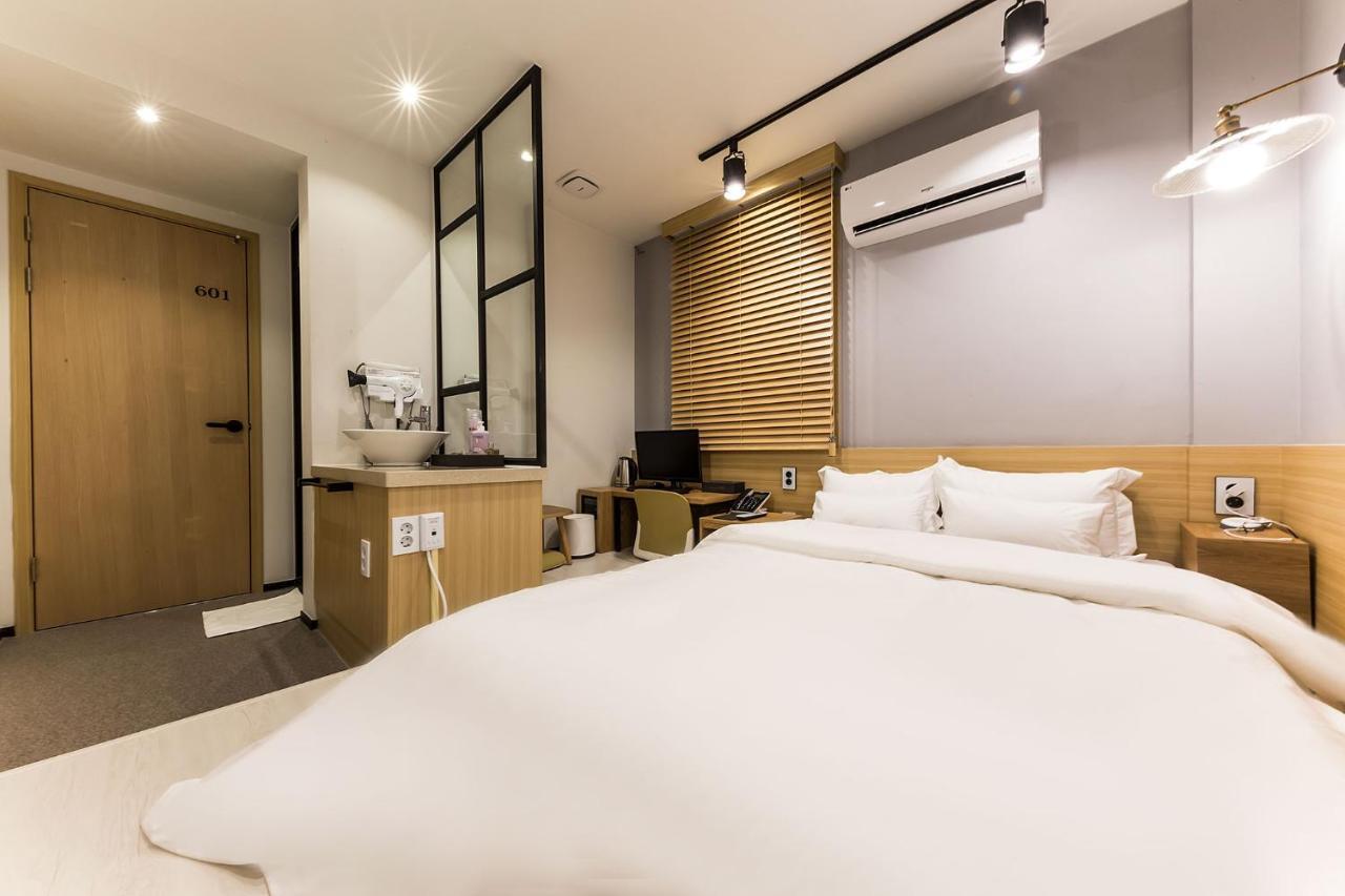 Raha Hotel Seoul Exterior photo