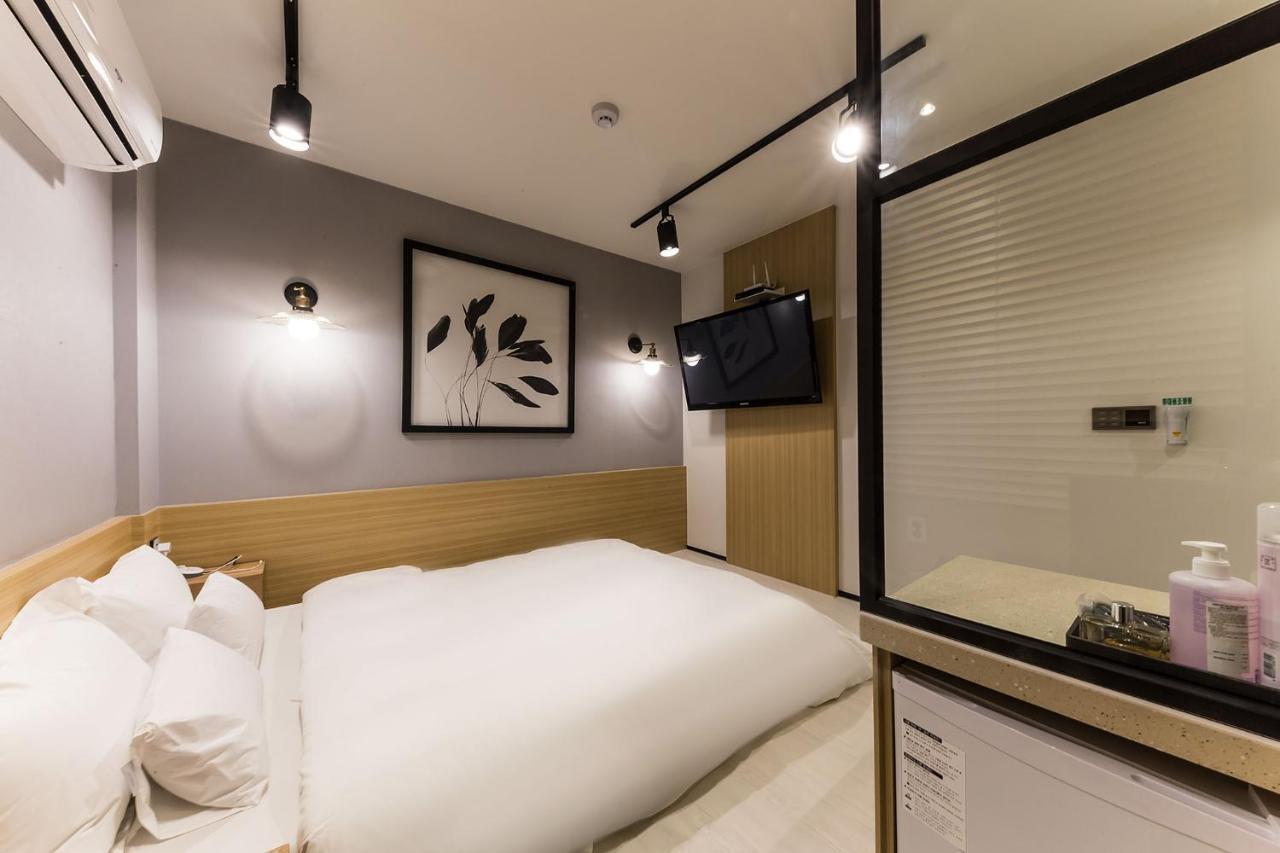 Raha Hotel Seoul Exterior photo